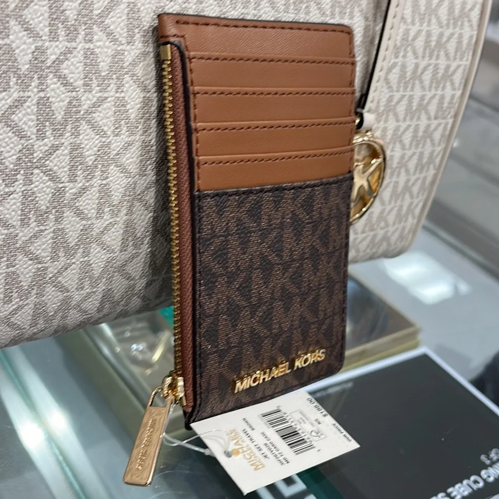 Michael Kors Jet Set Travel Medium Top Zip Card Case Wallet PVC Leathr Brown NWT